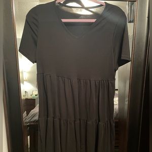 Black Amazon dress size L. NWOT.